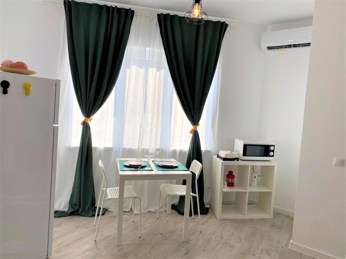 Central Old Town Studio Bukarest Exterior foto