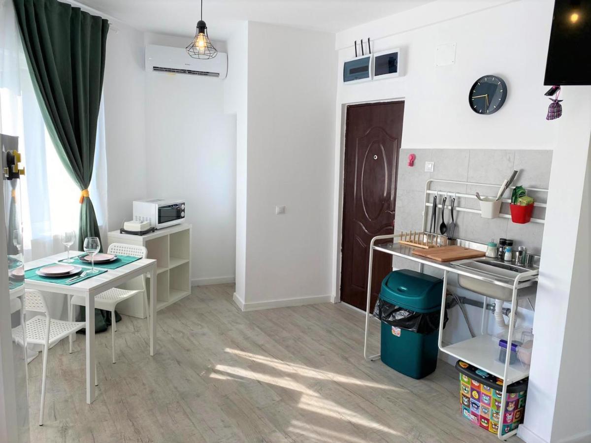 Central Old Town Studio Bukarest Exterior foto